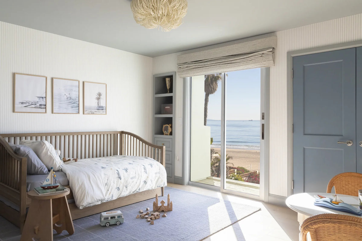 Manhattan Beach - image 31