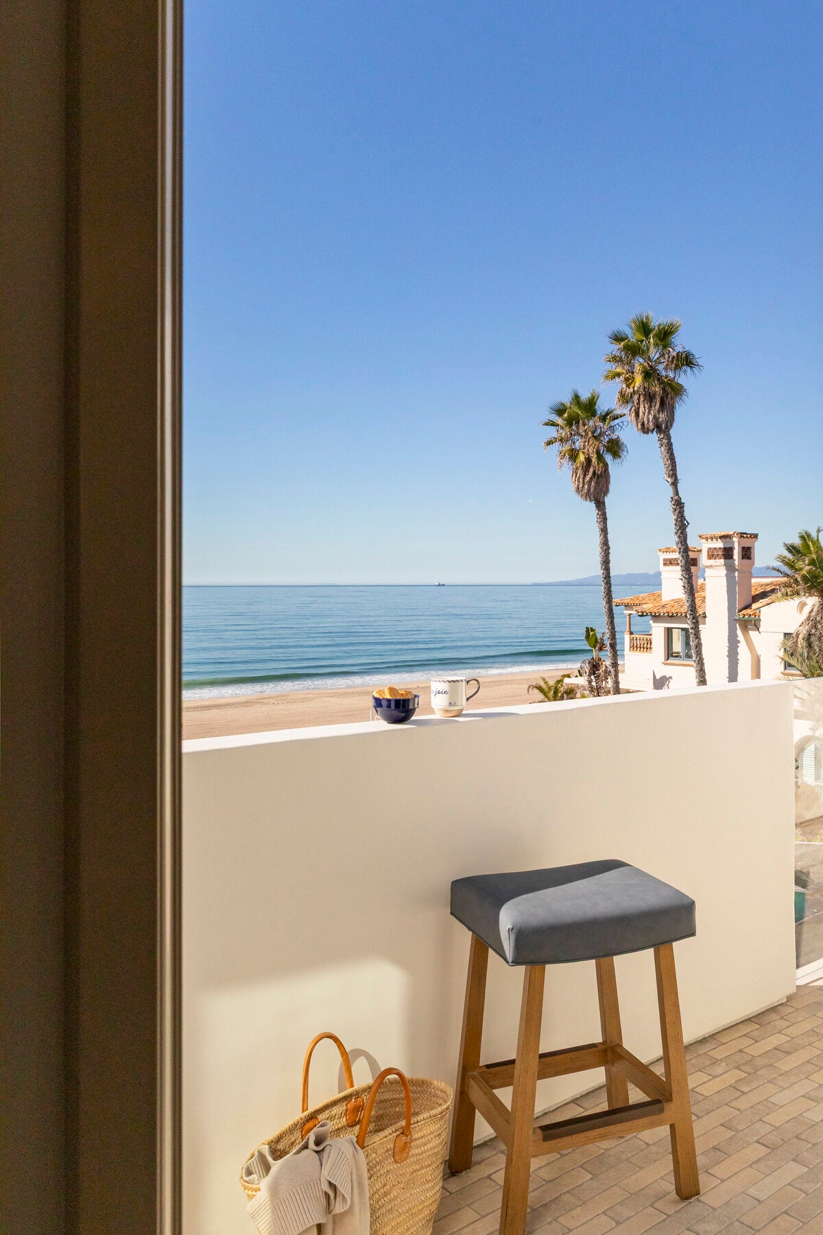 Manhattan Beach - image 6
